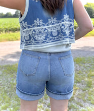 Load image into Gallery viewer, Turn-Up Denim Shorts